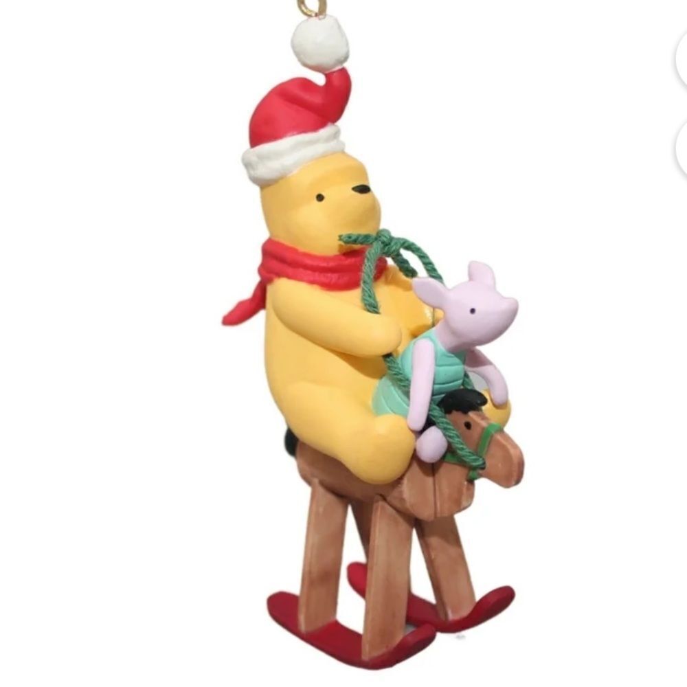 Hallmark Keepsake Ornament: 2002 Piglet’s First Ride!